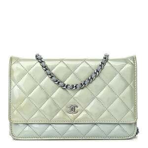 Chanel Patent Quilted Wallet On Chain #200021C14B